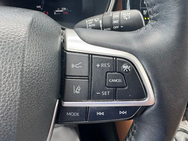 Used 2023 Magnetic Gray Metallic Toyota Platinum image 29