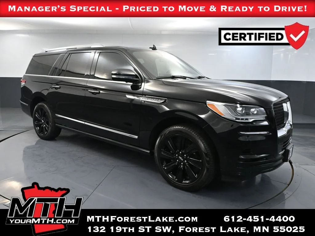 2024 Lincoln Navigator L Reserve's photo