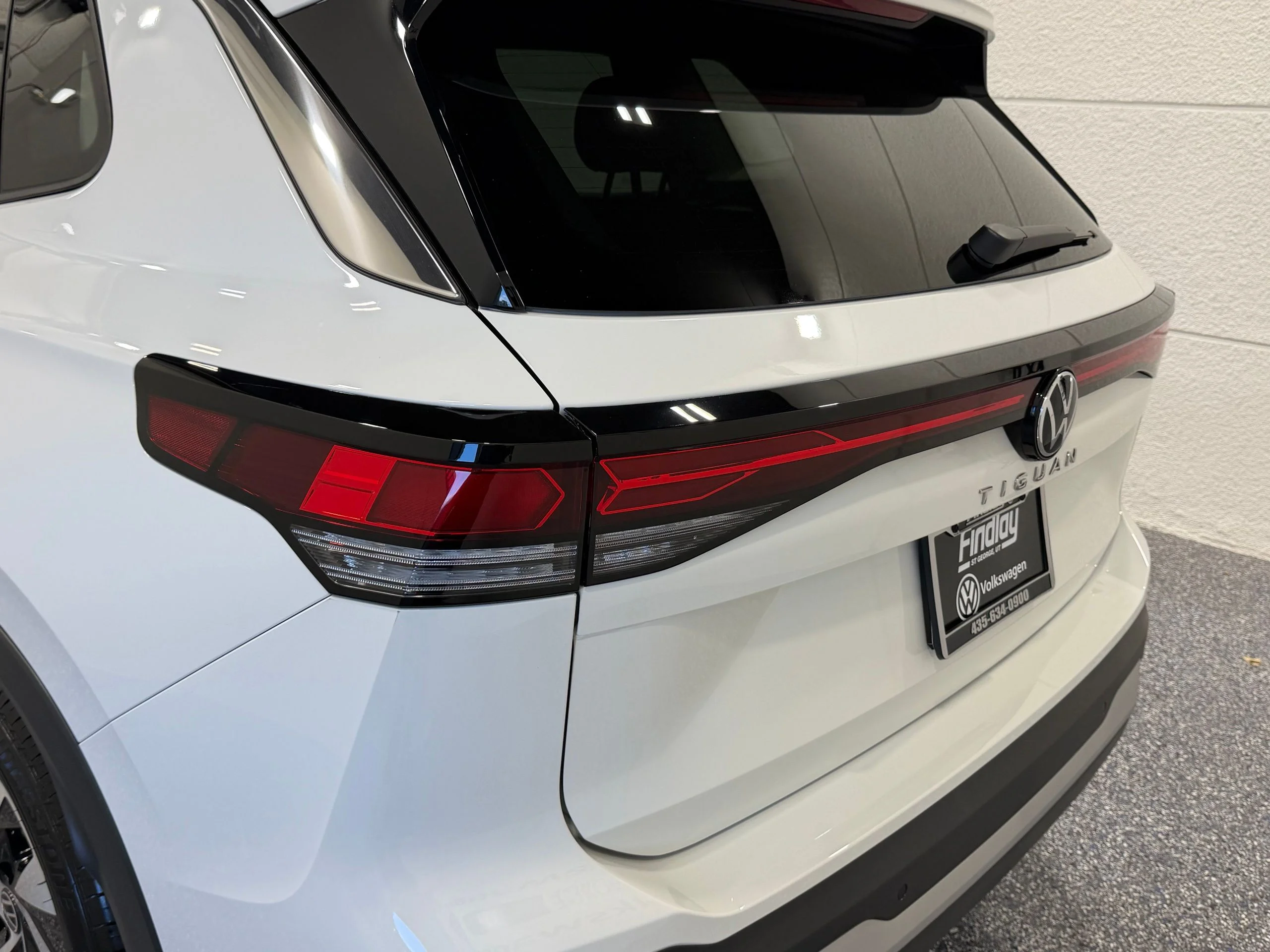 New 2026 White Volkswagen 2.0T S image 16