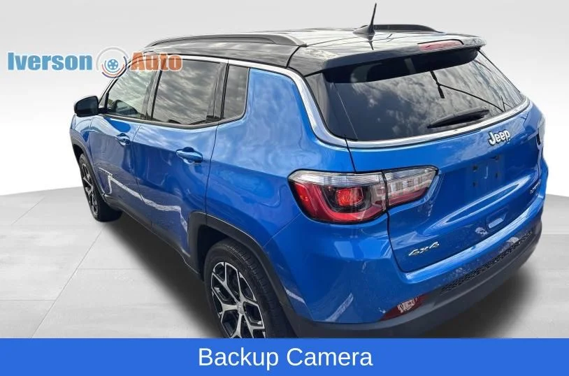 Used 2024 Hydro Blue Jeep Limited image 6