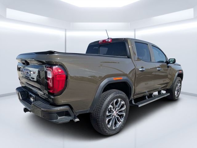 Used 2024 Brown GMC Denali image 3