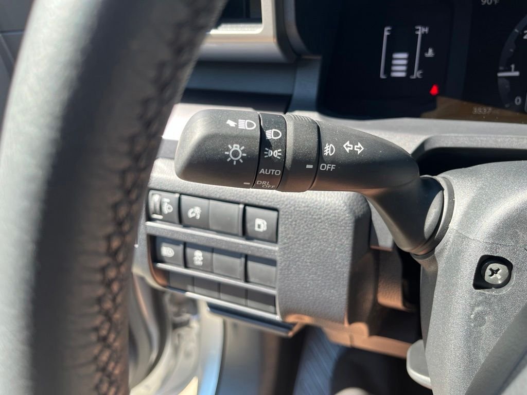 Used 2026  Toyota SR5 image 23