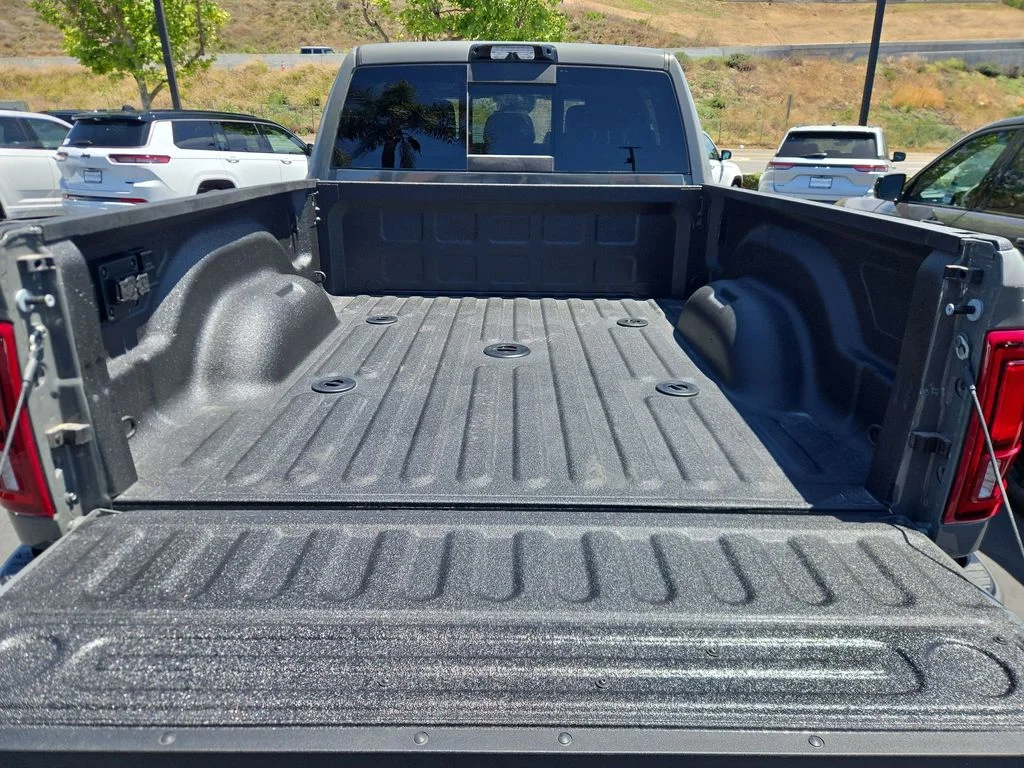 New 2026 Ceramic Gray Clear-Coat Exterior Paint RAM Limited image 21