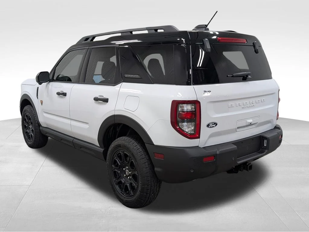New 2026 Oxford White Ford Badlands® image 21
