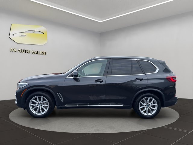 Used 2019 Dark Graphite Metallic BMW xDrive40i image 4