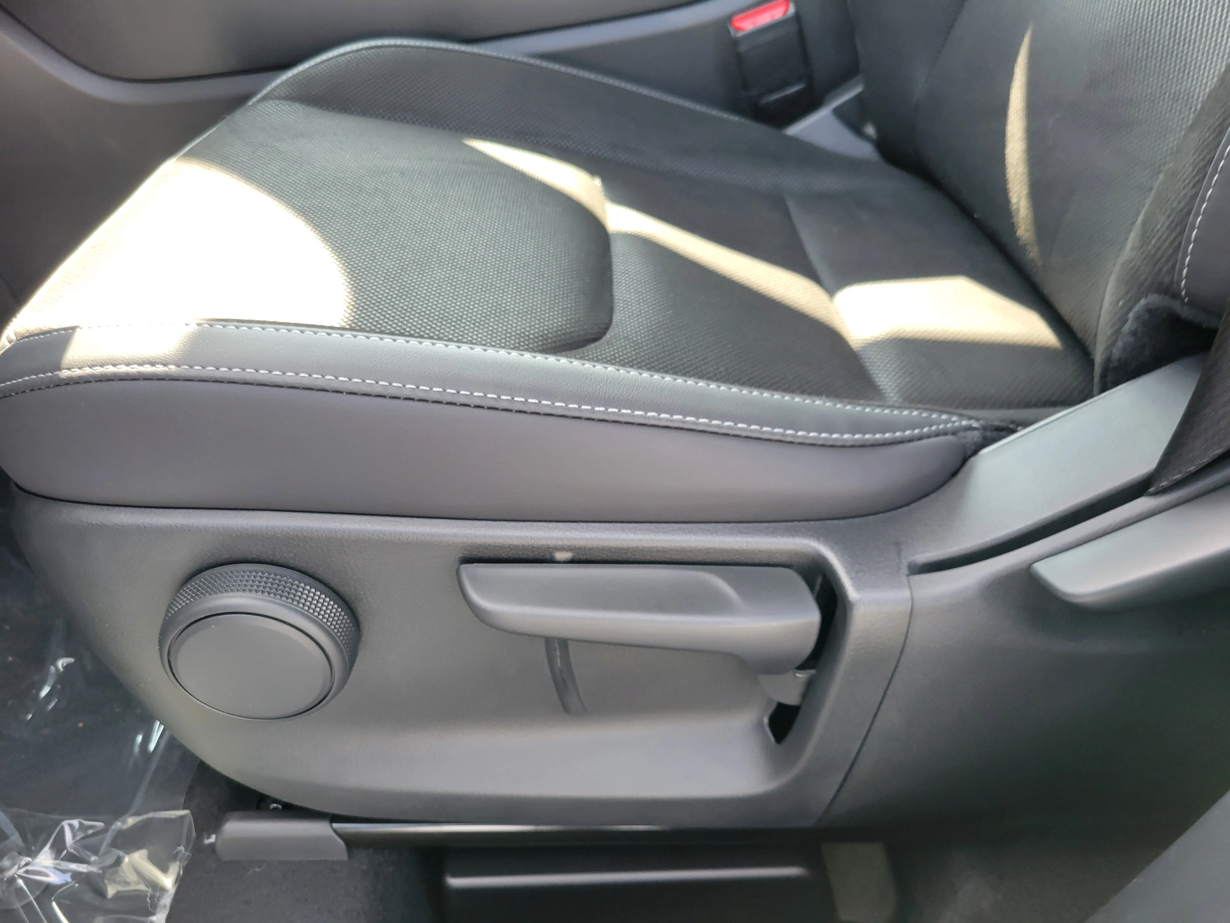 New 2026 Rhodium White Metallic Mazda 2.5 S Select AWD image 13