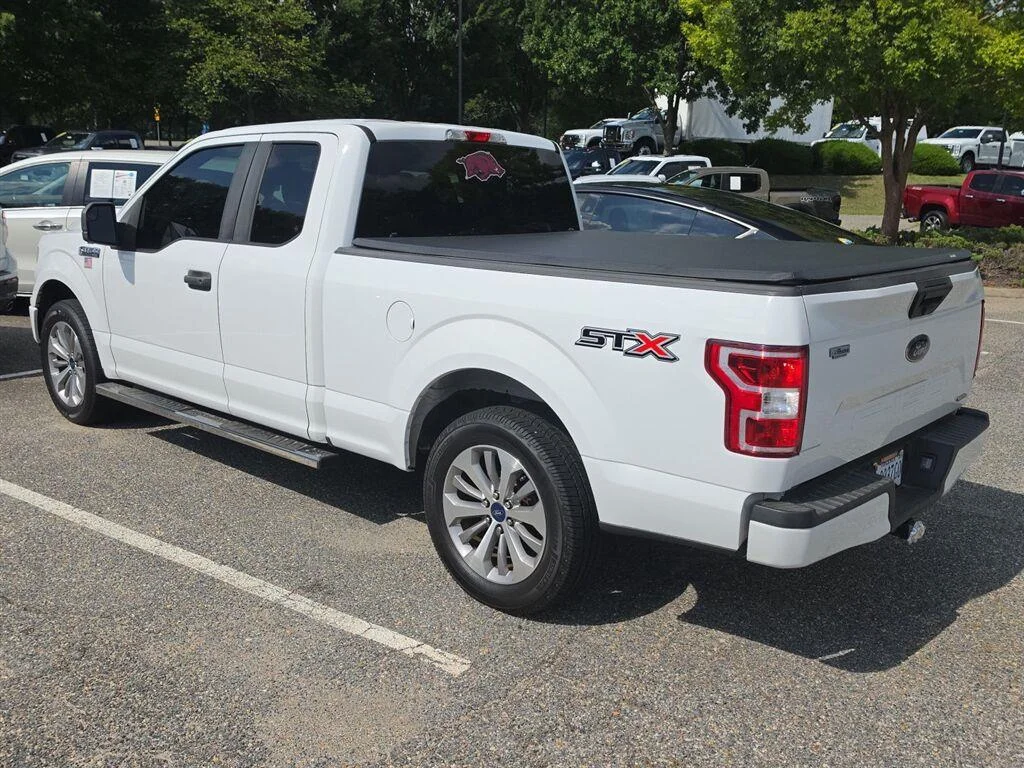 Used 2018 Oxford White Ford XL image 4