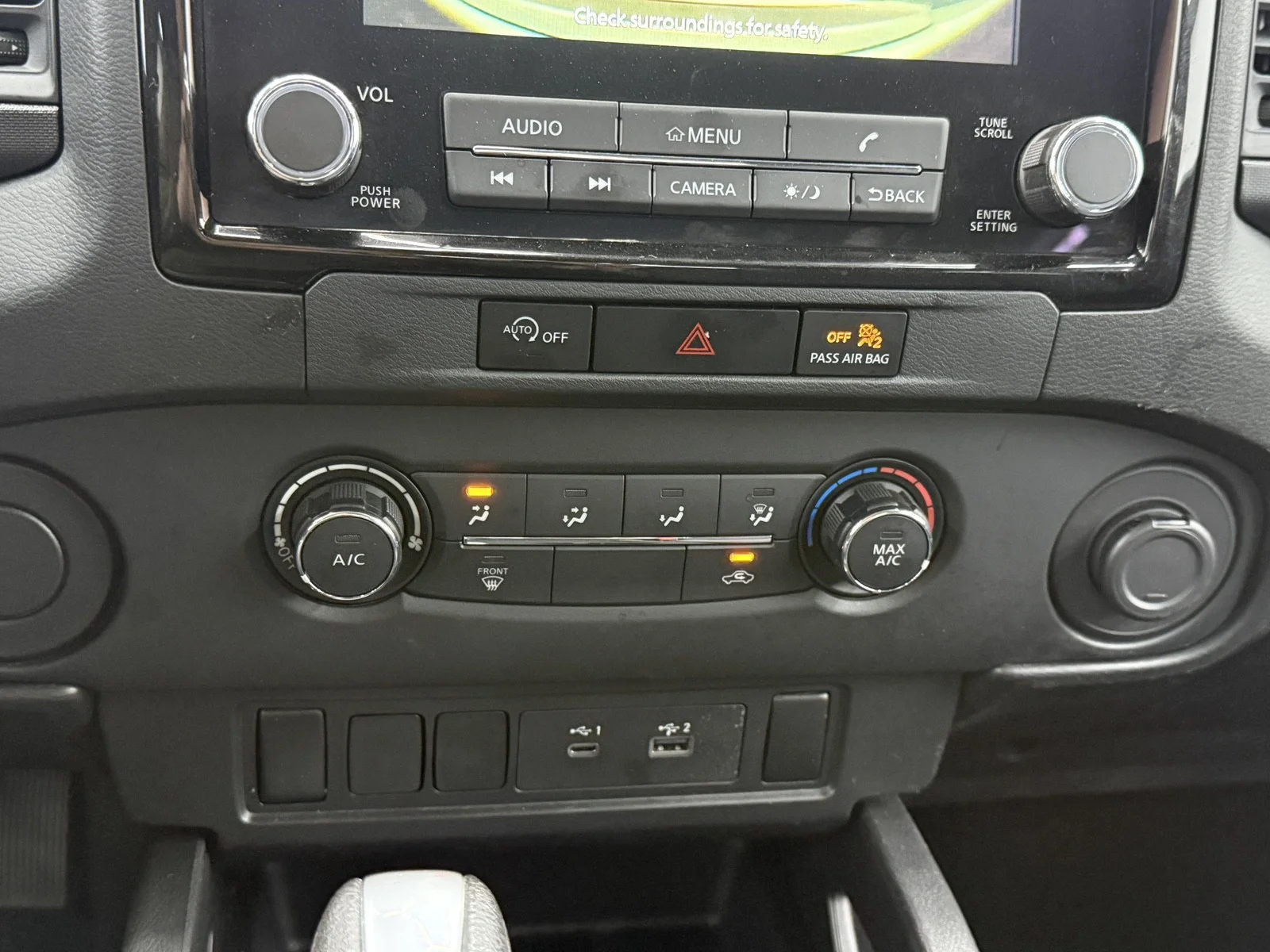 Used 2024 Glacier White Nissan S king cab 4x2 image 19