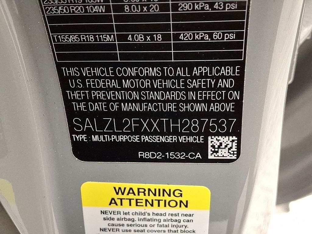 New 2026 Seoul Pearl Silver Land Rover Dynamic image 14