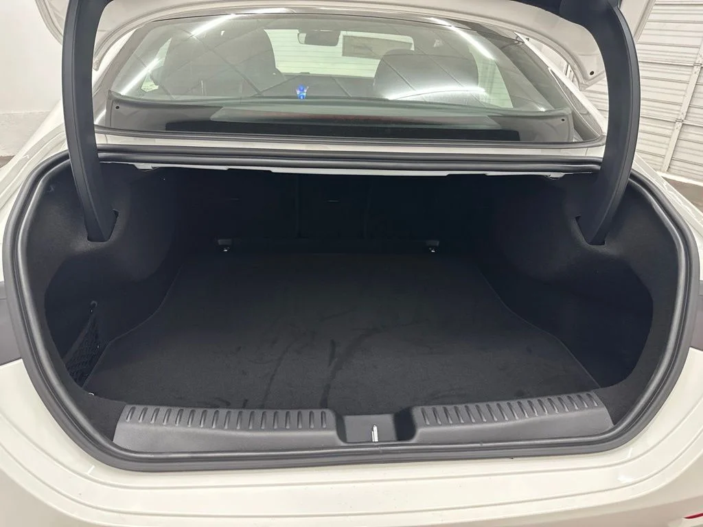 New 2027 White Mercedes-Benz  image 25