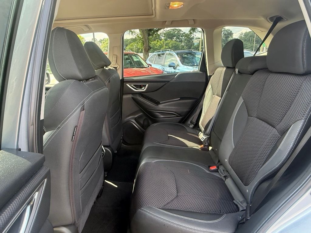 Used 2021 Silver Subaru Premium image 26