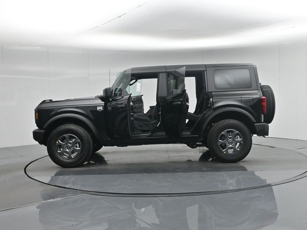 New 2026 Shadow Black Ford Big Bend image 33