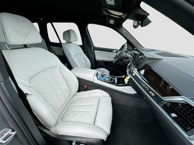 New 2026 Gray BMW sDrive40i image 22