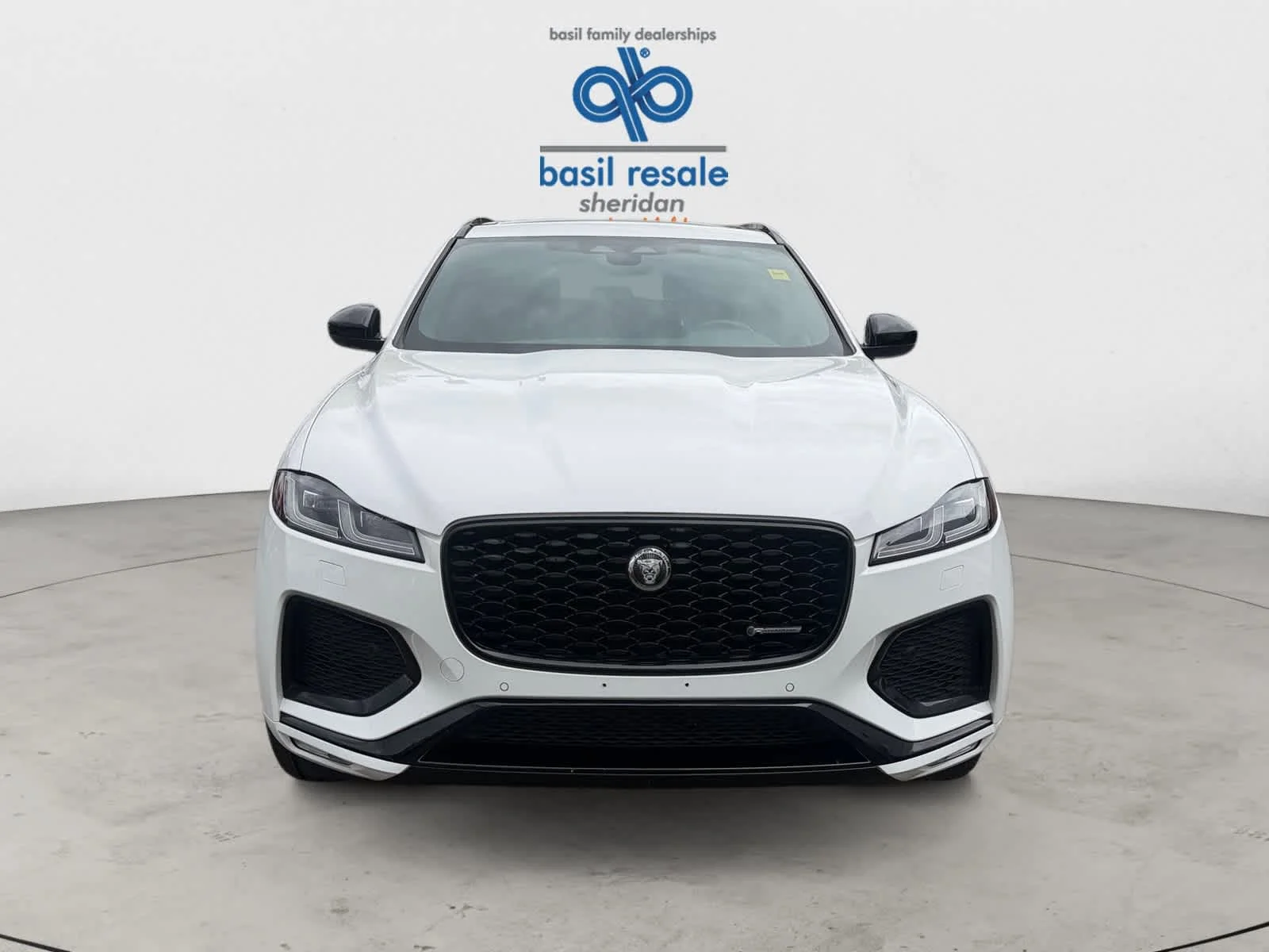 Used 2025 Fuji White Jaguar R-Dynamic S image 10