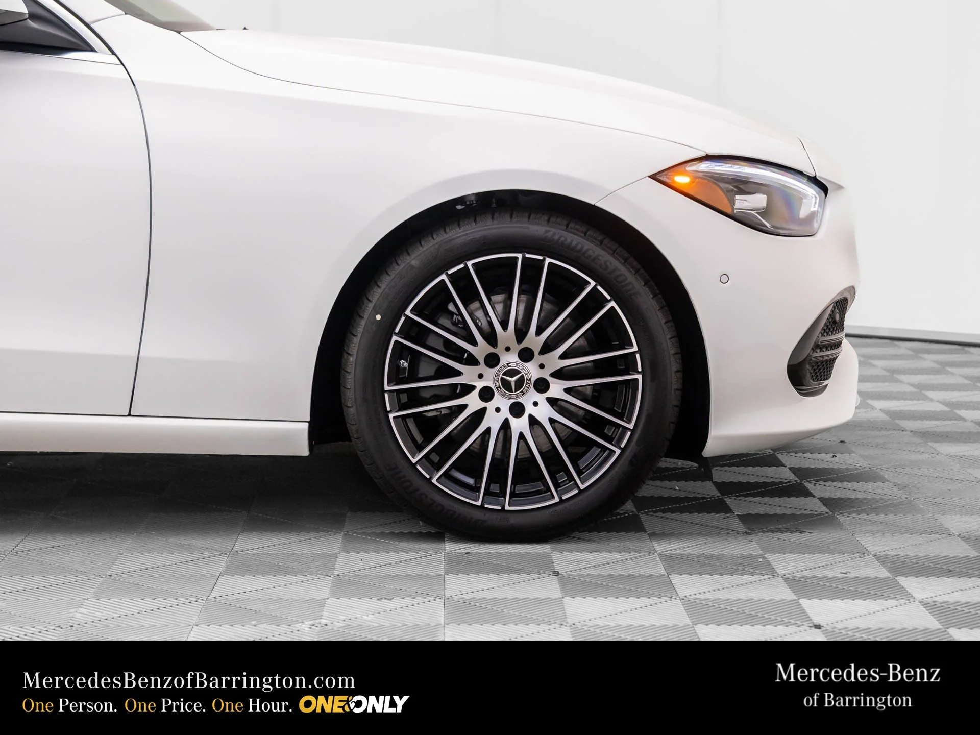 New 2026 White Mercedes-Benz C 300 image 37