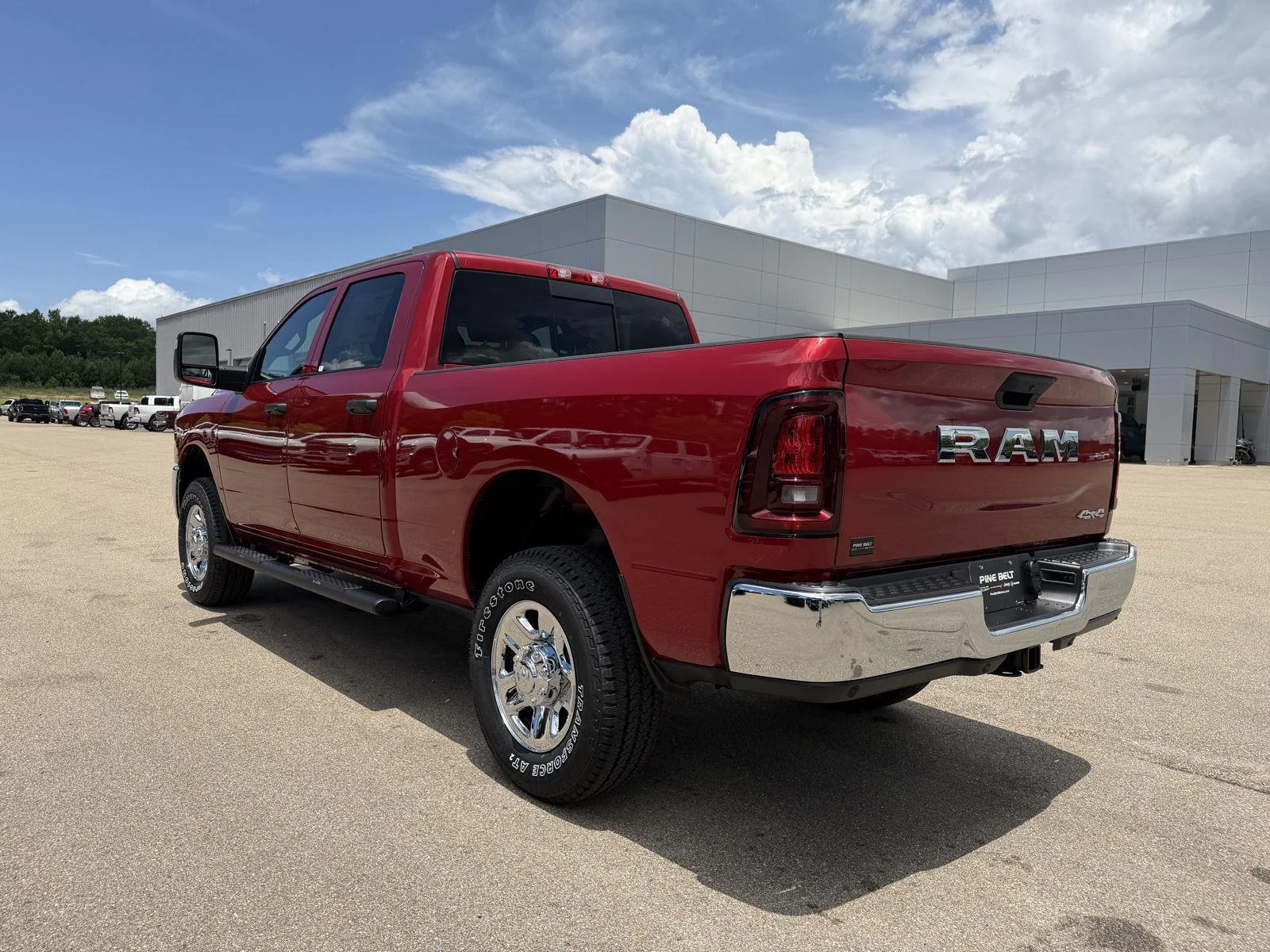 New 2026 Molten Red Pearl-Coat Exterior Paint RAM Tradesman image 4