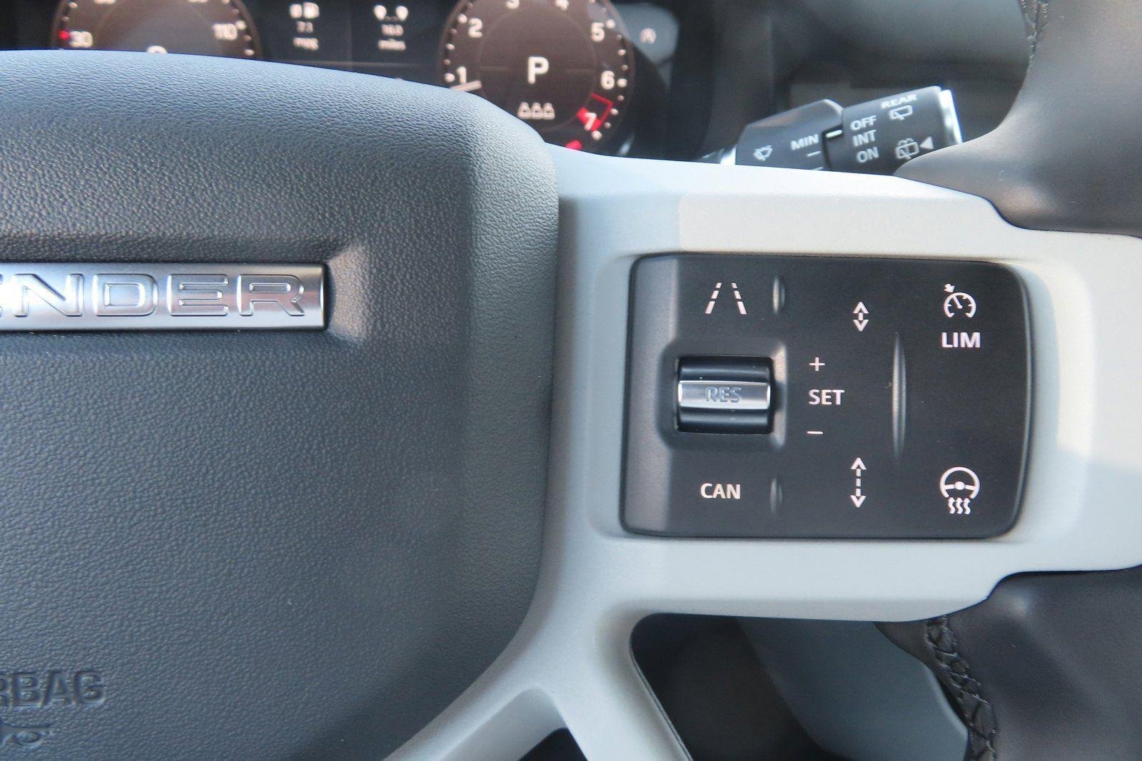 Used 2024 Pangea Green Metallic Land Rover S image 30