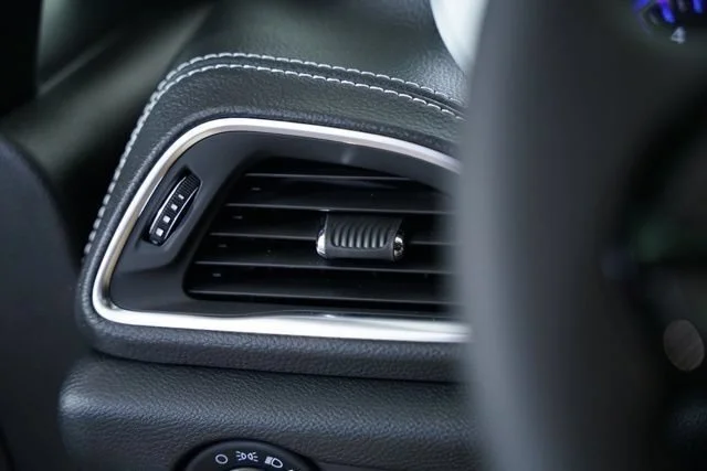 2026 Chrysler Pacifica Limited - Photo 14