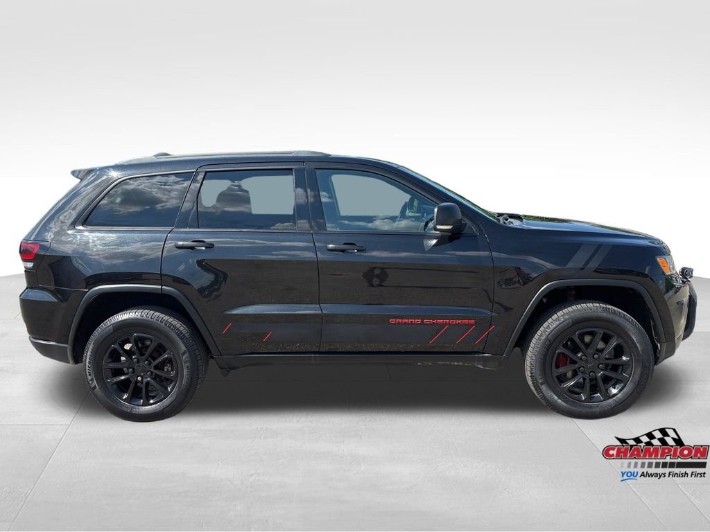 Used 2015 Black Jeep Limited image 6