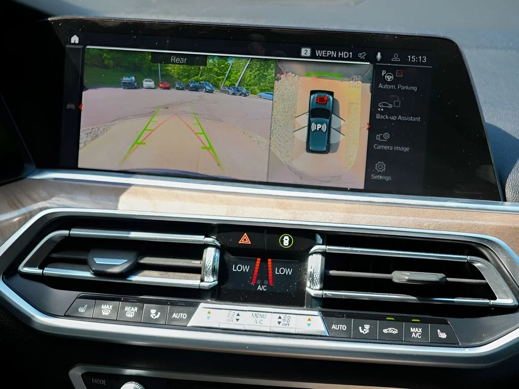 Used 2019 Gray BMW xDrive40i image 49