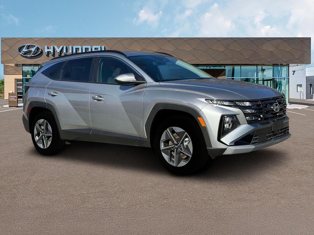 New 2026 Shimmering Silver Hyundai SEL image 10