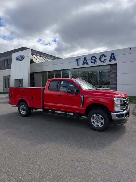 New 2026 Race Red Ford F-350® XLT image 1