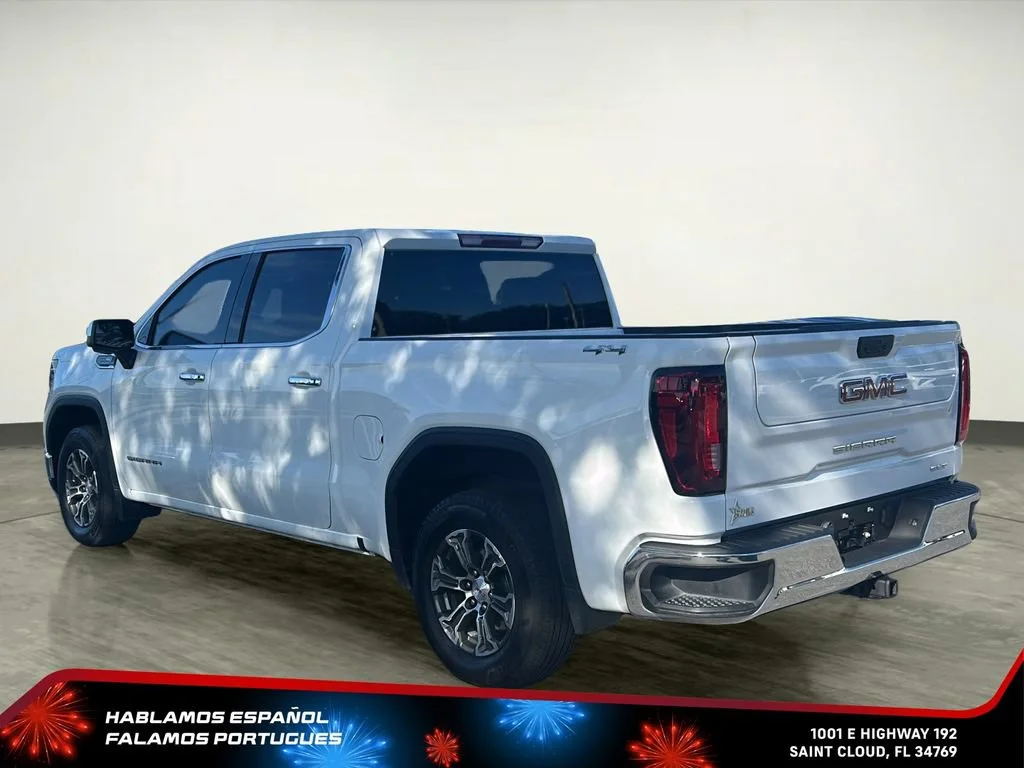 Certified Used 2024 Summit White GMC SLT image 4