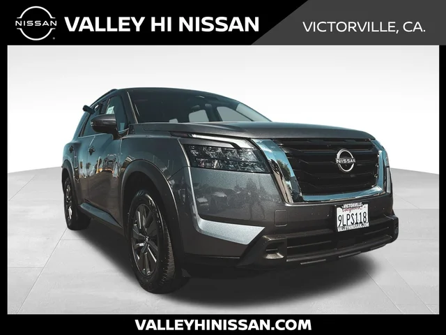 2024 Nissan Pathfinder SV