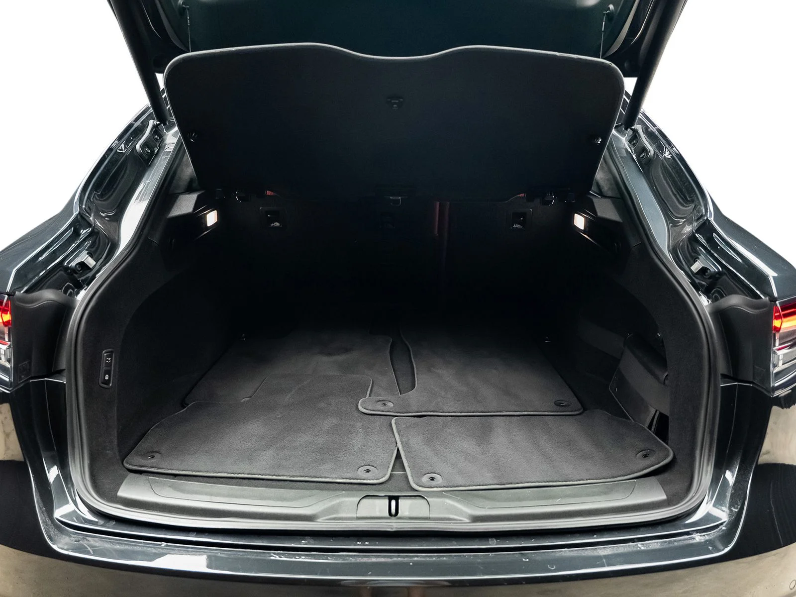 Used 2022 Gray Maserati Modena image 60
