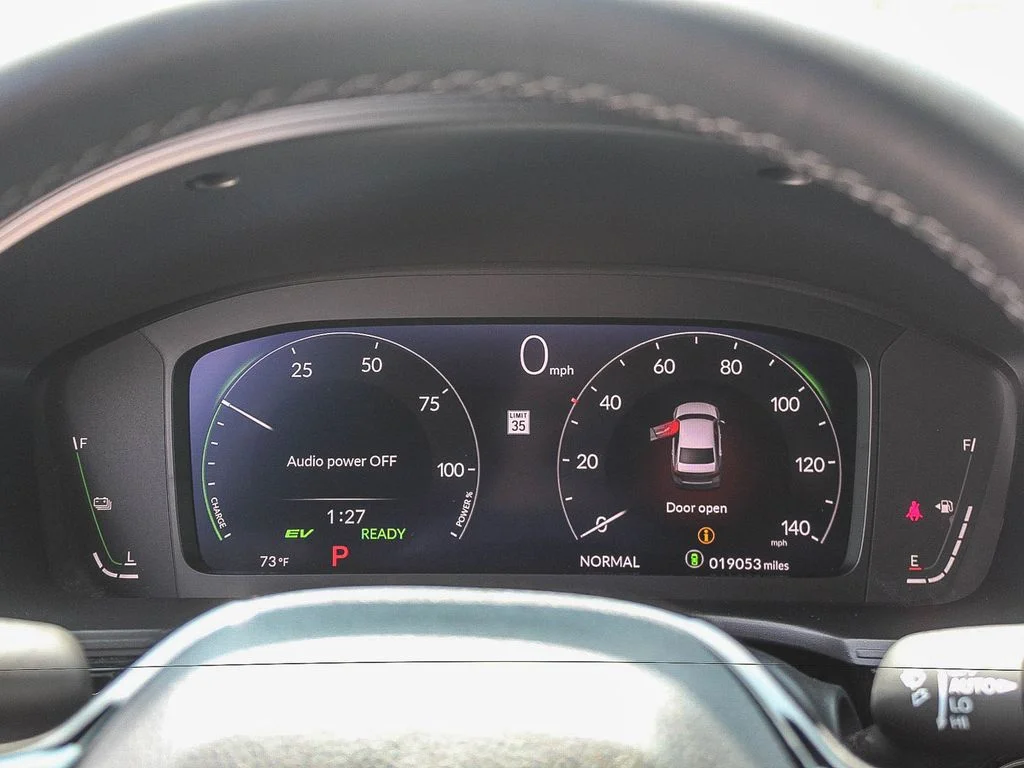 2025 Honda Civic Sport - Photo 23