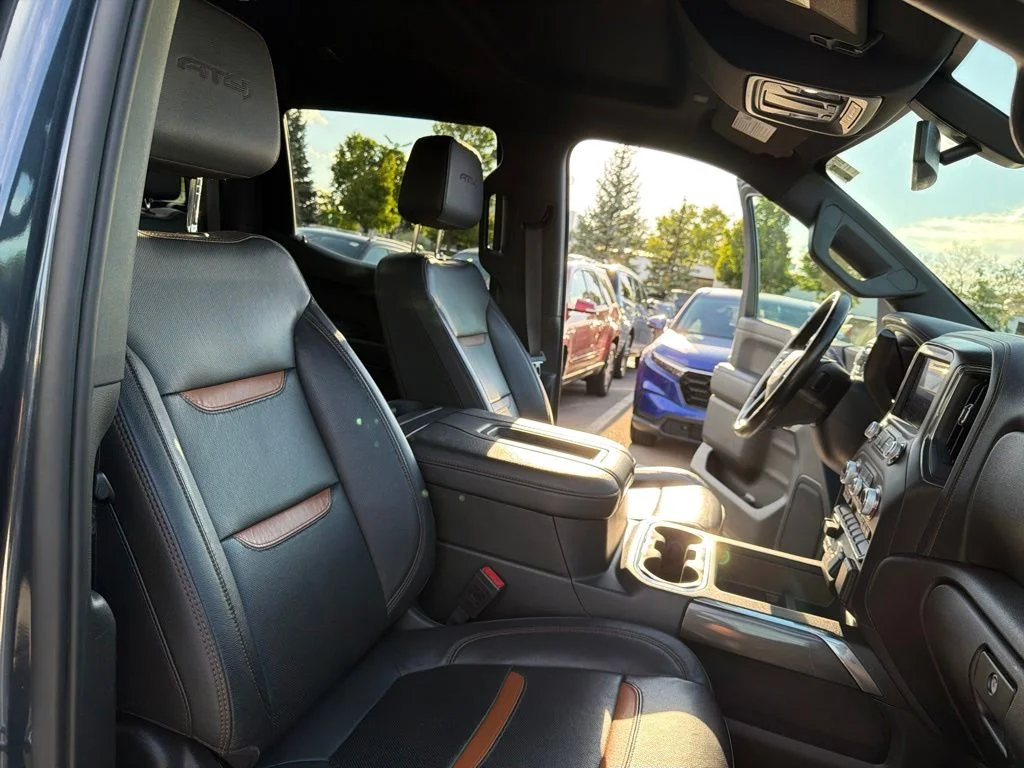 Used 2021 Blue GMC AT4 image 24
