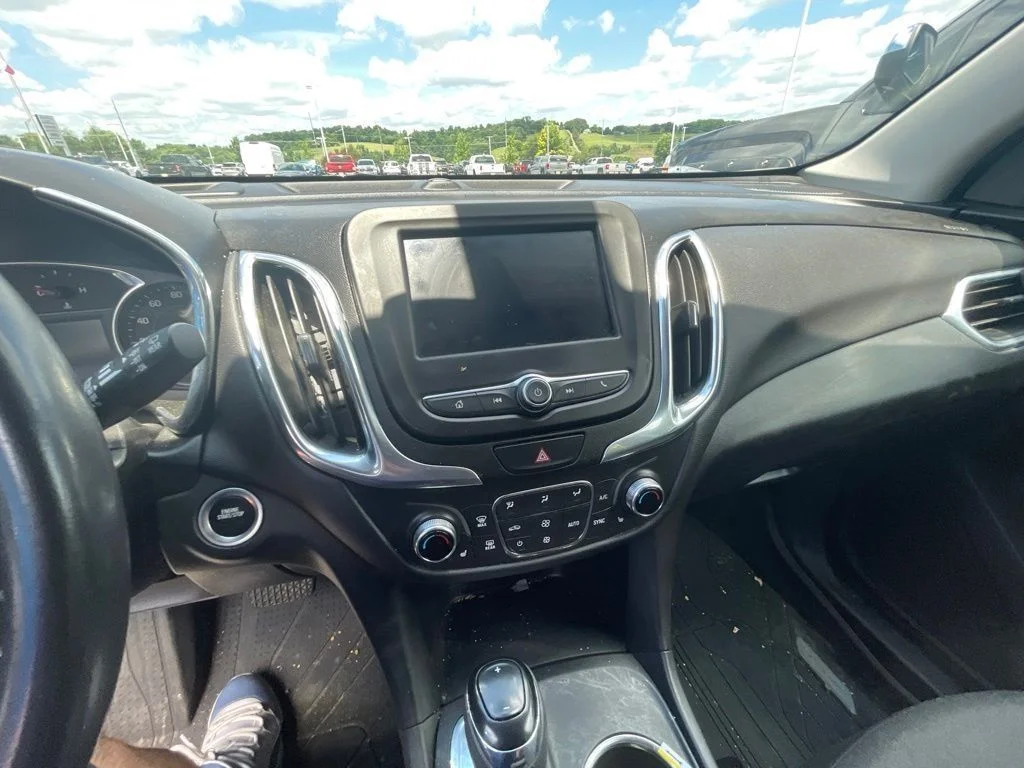 Used 2021 Blue Chevrolet LT image 13