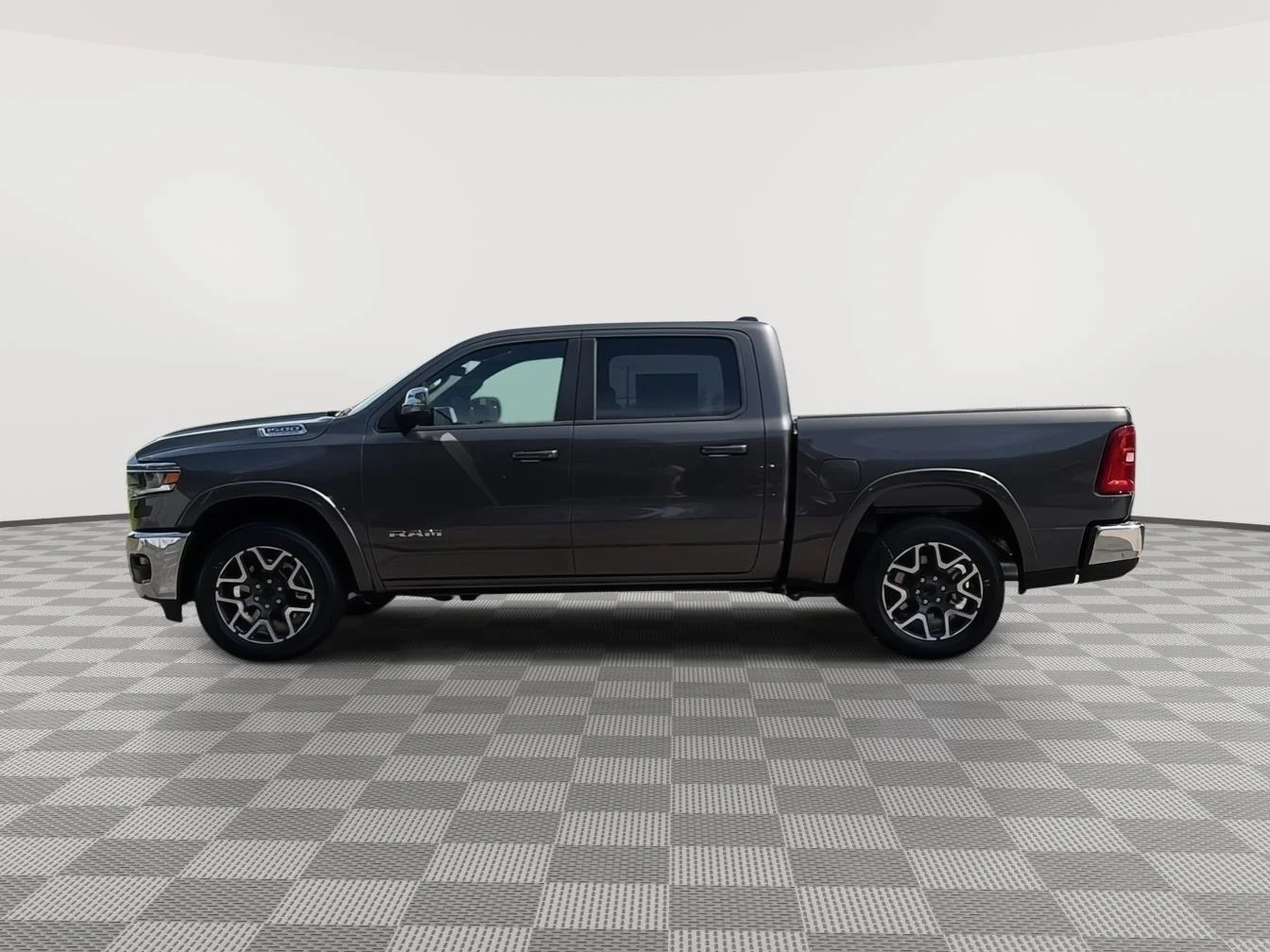 New 2026 Granite Crystal Metallic Clear-Coat Exterior Paint RAM Laramie image 7