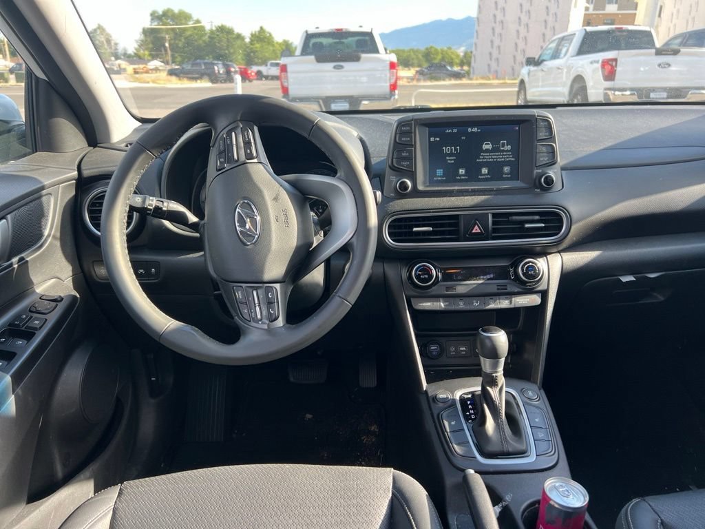 Used 2021 Lunar White Hyundai Limited image 17