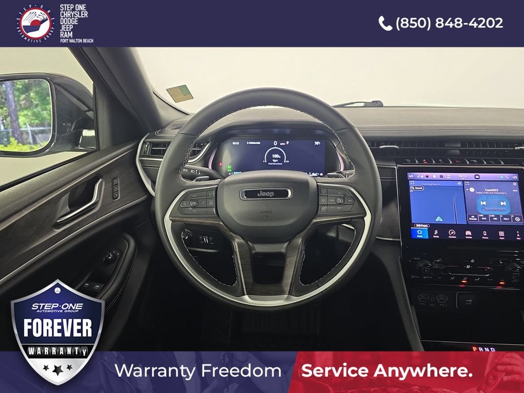 Used 2025 Silver Jeep Limited image 15