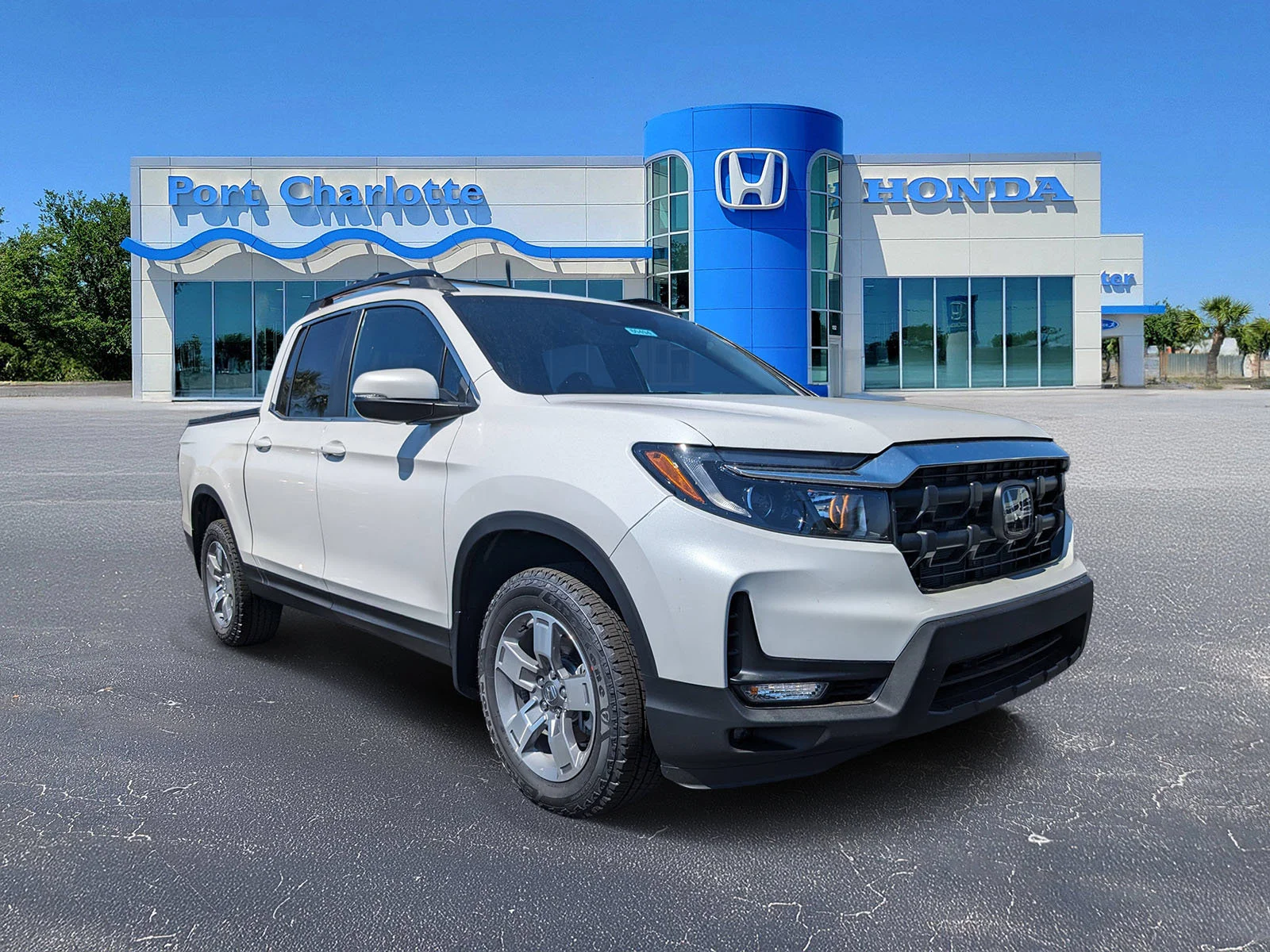 New 2026 Platinum White Pearl Honda RTL image 3