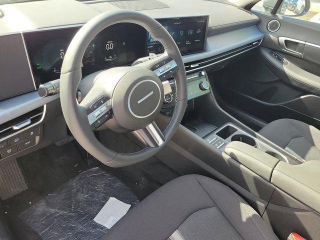 2025 Hyundai Sonata Hybrid SEL - Photo 17