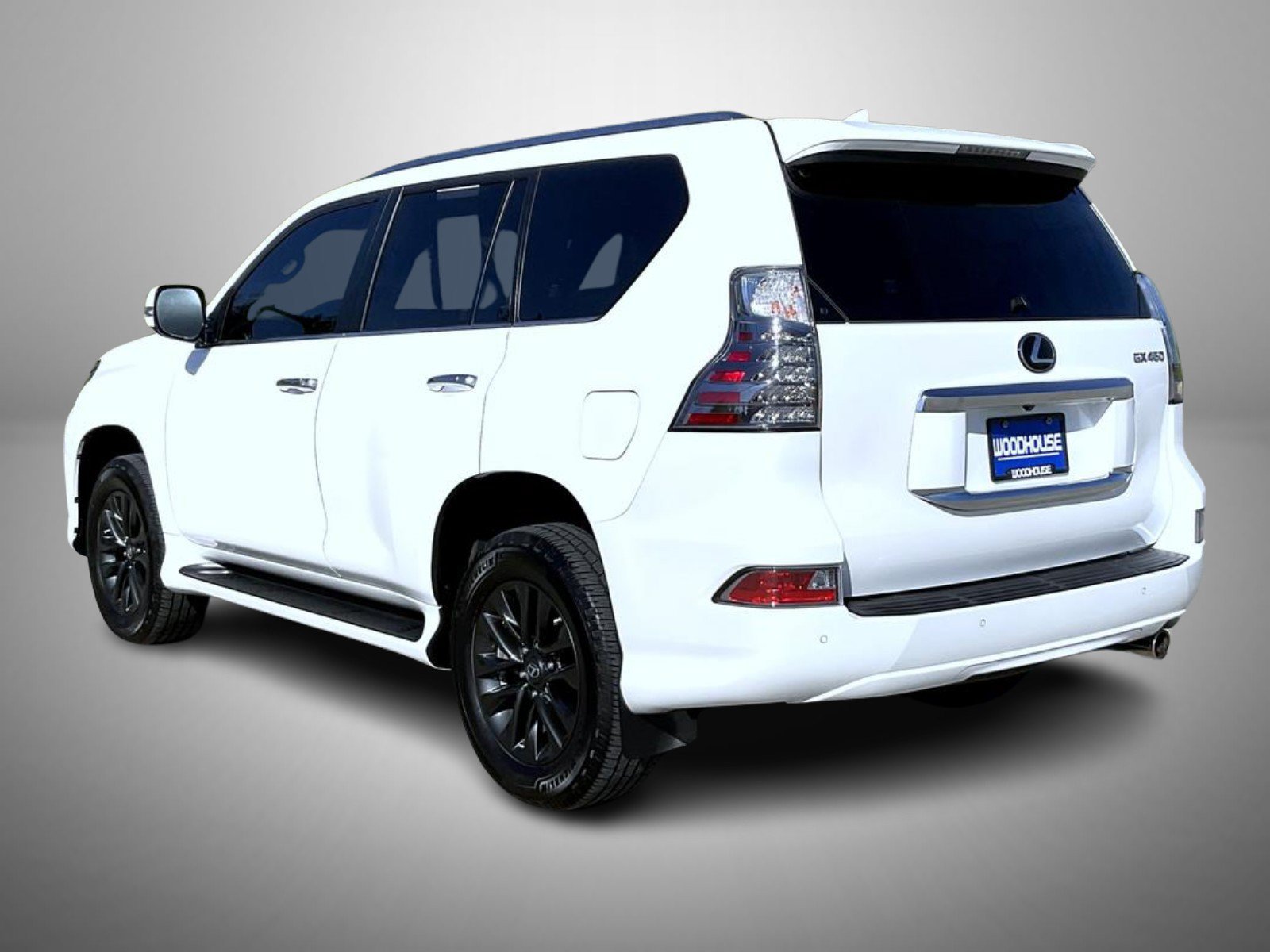 Used 2021 White Lexus 460 image 7