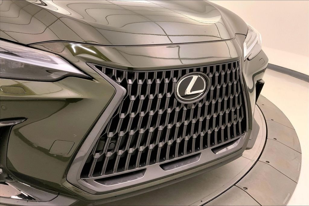 Used 2025 Green Pearl Lexus 350 Luxury image 29