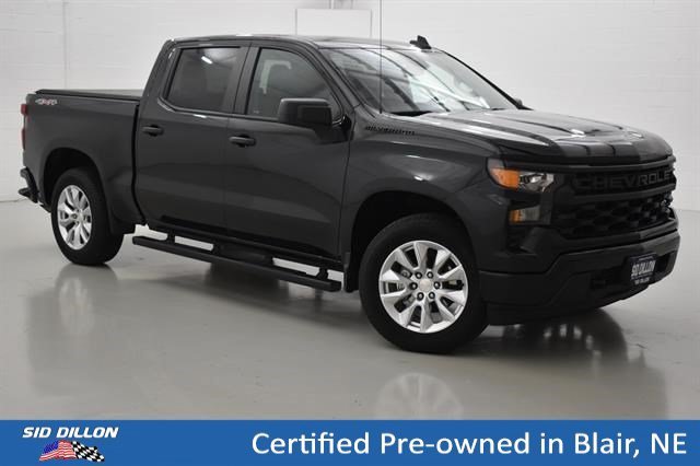 Used 2024 Black Chevrolet Custom image 11
