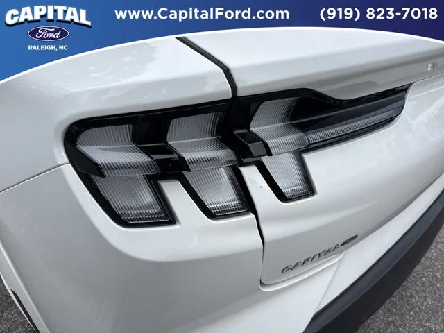 Used 2025 White Ford Premium image 15