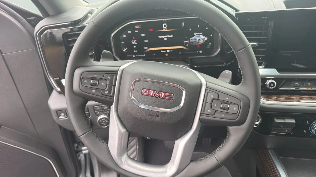 New 2026 Sterling Metallic GMC Elevation image 10