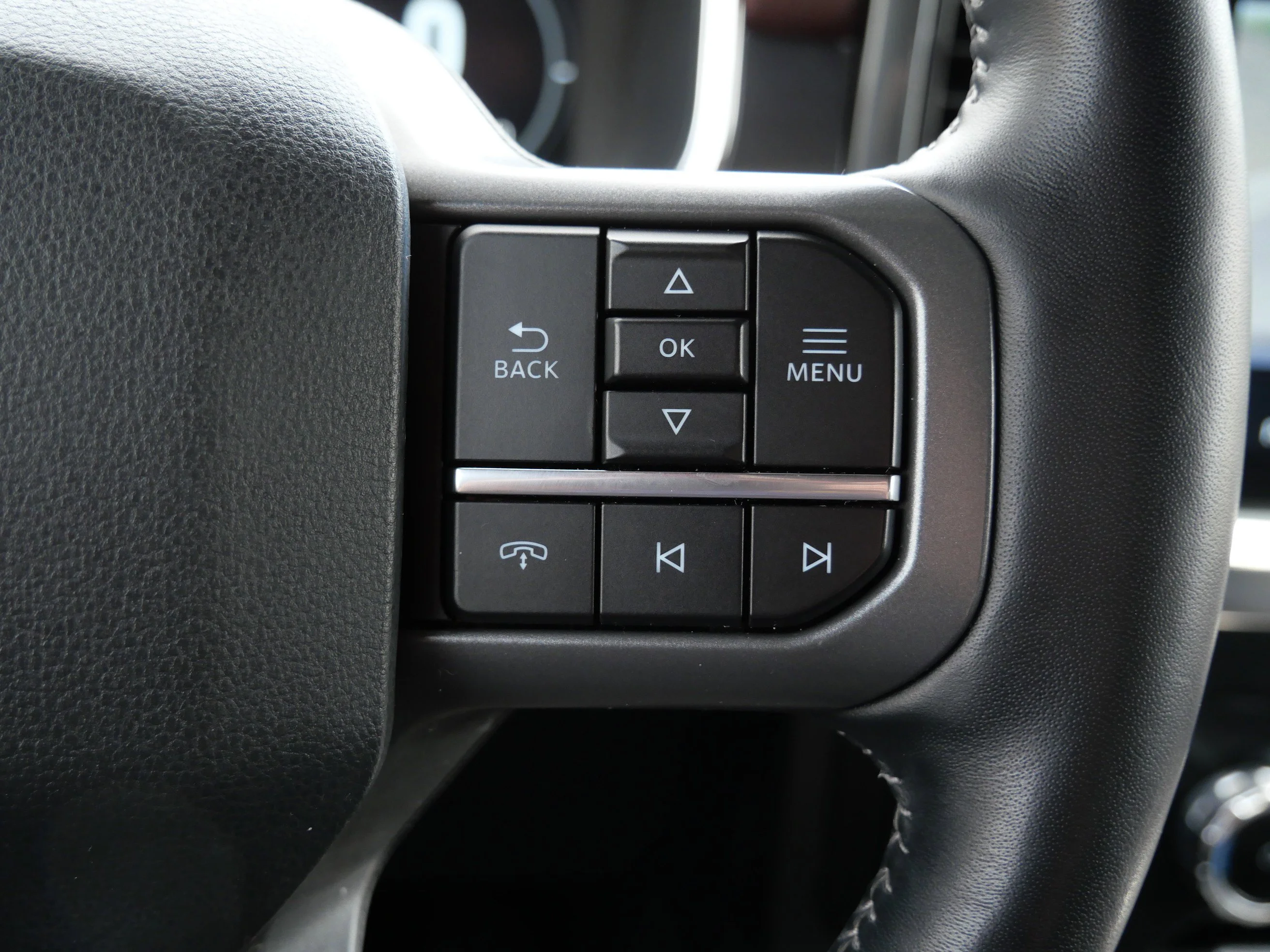 Certified Used 2022 Agate Black Metallic Ford LARIAT image 26