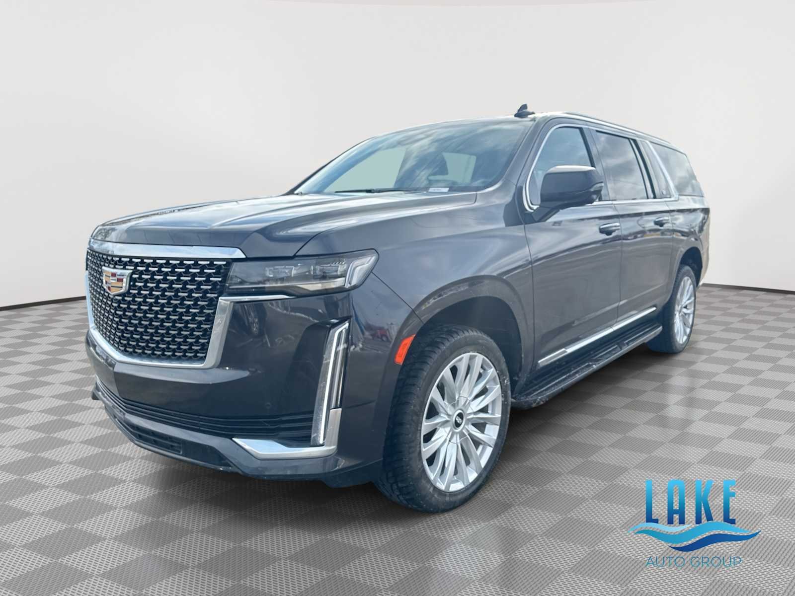 2024 Cadillac Escalade ESV Luxury AWD's photo