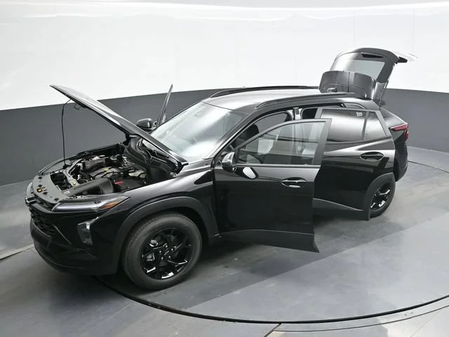 New 2026 Mosaic Black Metallic Chevrolet LT image 28