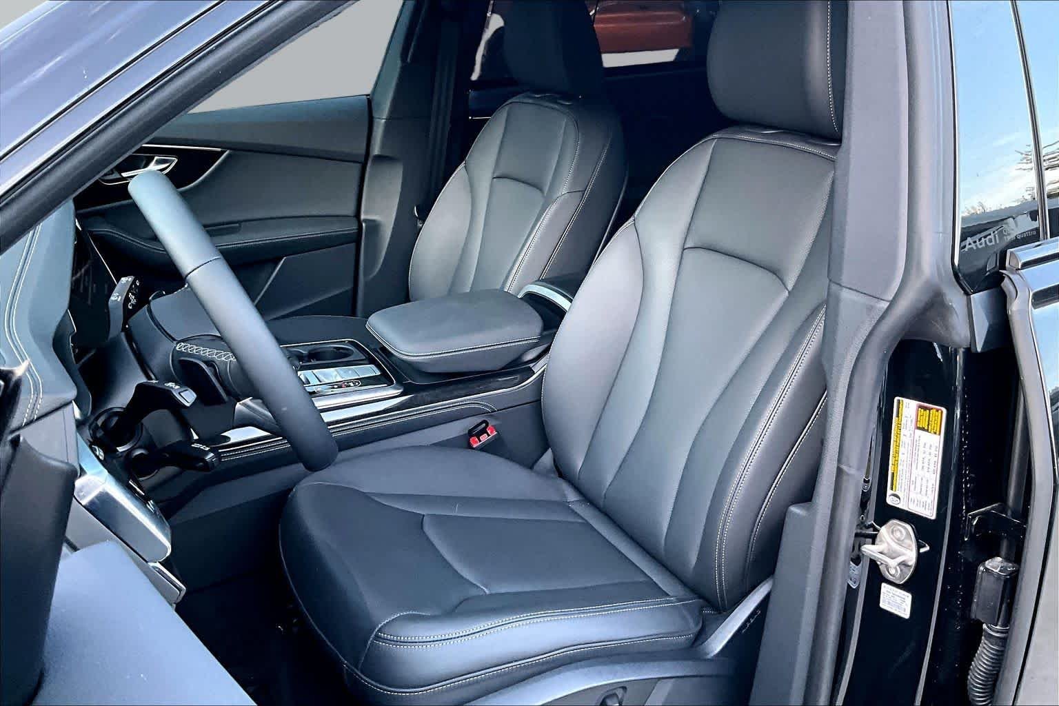 Used 2026 Mythos Black Metallic Audi Premium Plus image 8