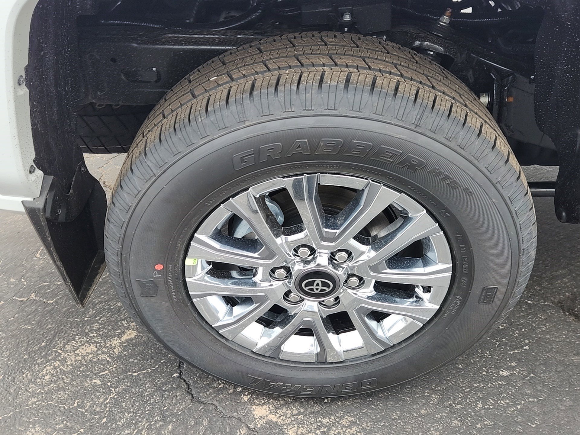 2026 Toyota Tacoma Limited - Photo 28
