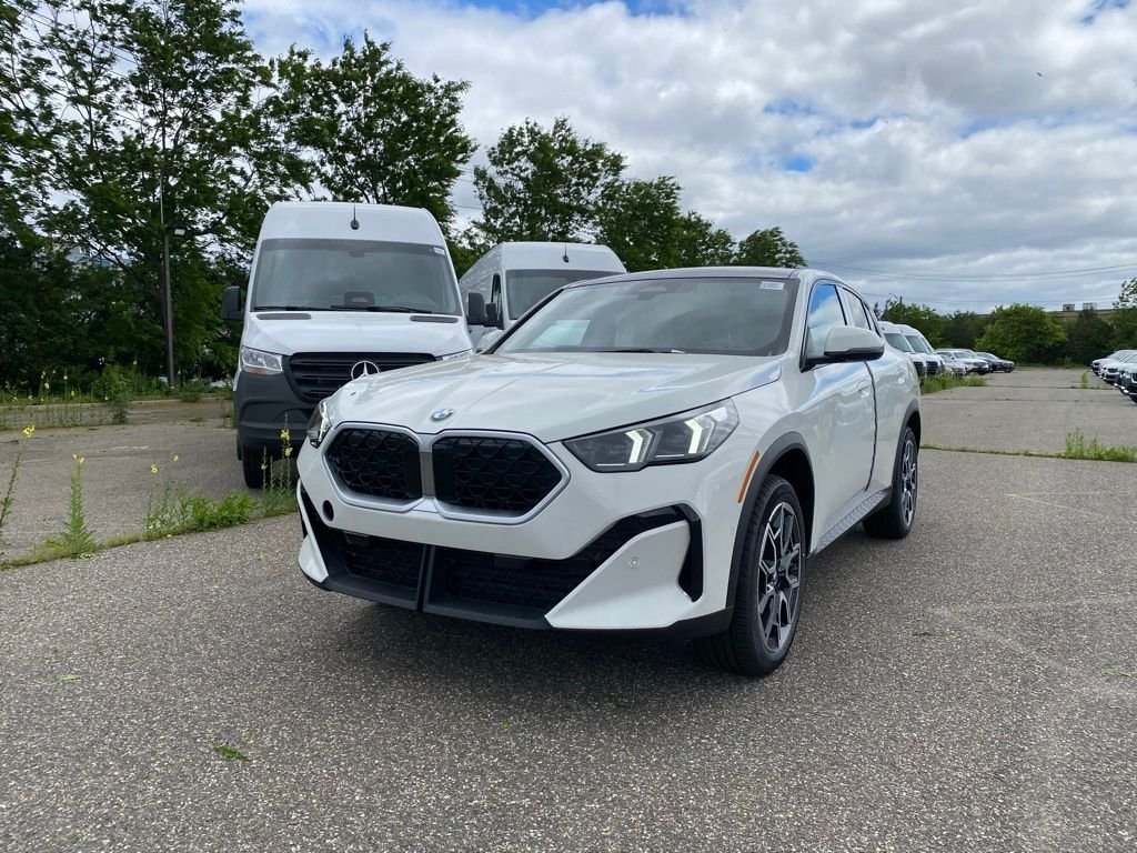 2026 BMW X2 xDrive28i's photo