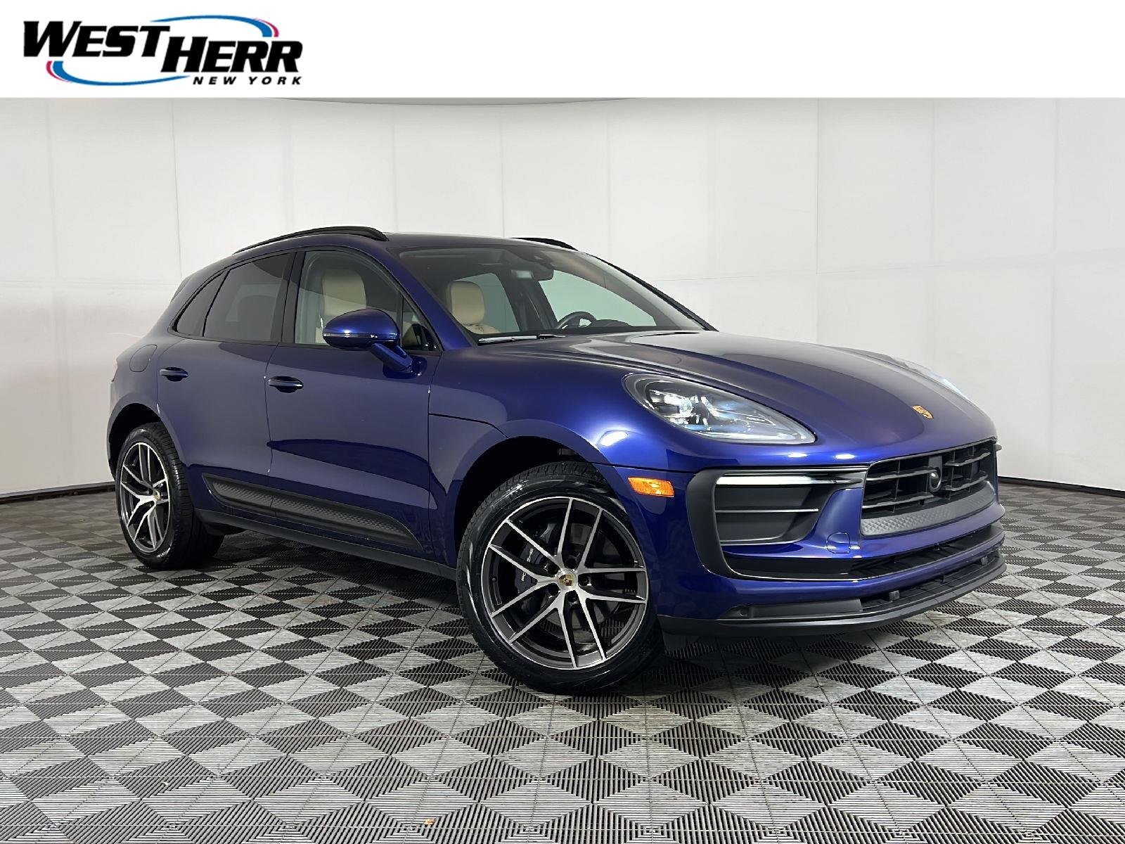 Used 2024 Gentian Blue Metallic Porsche  image 1