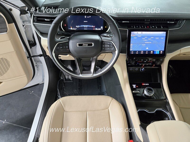 Used 2024 Bright White Clearcoat Jeep Limited image 16